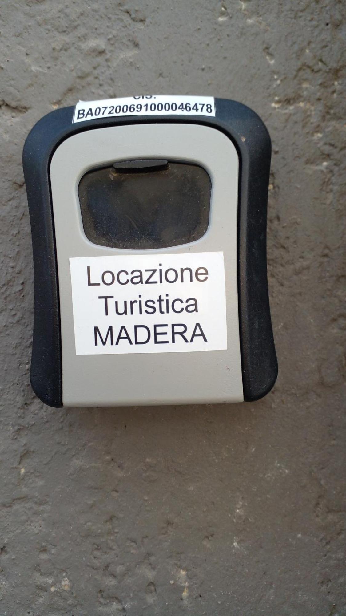 Locazione Turistica Madera 호텔 바리 외부 사진